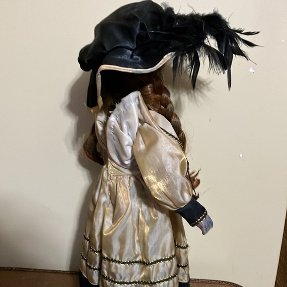 Scary Creepy Hand Painted Doll - Picture 6 of 10